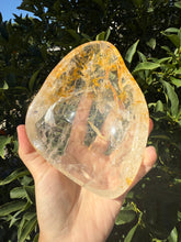 Load image into Gallery viewer, Large Clear Quartz Offering Bowl,Crystal Quartz Altar Bowl,Crystal Tray,B114
