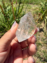 Load image into Gallery viewer, Natural Enhydro Quartz w/ Moving Bubble &/or Carbon/Black Inclusions,A488