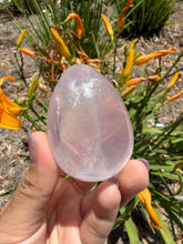 Load image into Gallery viewer, Natural Star Rose Quartz Crystal Egg Pink Healing Crystal Palm Stone,A481