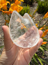Load image into Gallery viewer, Cat Head Clear Quartz Offering Bowl,Crystal Quartz Altar Bowl,Crystal Tray,B153
