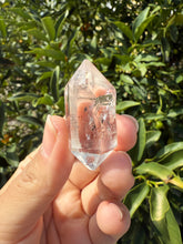 Load image into Gallery viewer, Natural Enhydro Quartz Crystal with Moving Water Bubble,A187