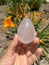 Load image into Gallery viewer, Natural Star Rose Quartz Crystal Egg Pink Healing Crystal Palm Stone,A480
