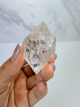 Load image into Gallery viewer, High Luster Enhydro Quartz w/ Moving Bubble &amp;/or Carbon/Black Inclusions,A500
