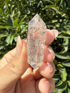 Natural Enhydro Quartz Crystal with Moving Water Bubble,A129