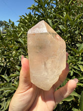 Load image into Gallery viewer, Large Natural Clear Quartz Crystal Point, Raw White Quartz Tower, A85
