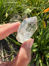 Load image into Gallery viewer, Natural Enhydro Quartz w/ Moving Bubble &amp;/or Carbon/Black Inclusions,A453

