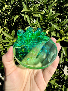 Green Blue Crystal Cluster Shiny Resin Round Tray