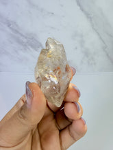 Load image into Gallery viewer, High Luster Enhydro Quartz w/ Moving Bubble &amp;/or Carbon/Black Inclusions,A492
