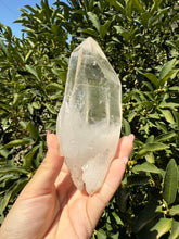 Load image into Gallery viewer, Large Natural Clear Quartz Crystal Point, Raw White Quartz Tower, A86
