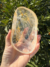Load image into Gallery viewer, Large Clear Quartz Offering Bowl,Crystal Quartz Altar Bowl,Crystal Tray,B78
