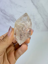 Load image into Gallery viewer, High Luster Enhydro Quartz w/ Moving Bubble &amp;/or Carbon/Black Inclusions,A496
