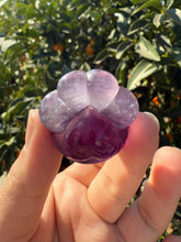 Load image into Gallery viewer, Large Purple Fluorite Paw
