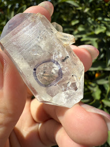 Natural Enhydro Quartz Crystal with Moving Water Bubble,A132