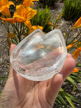 Load image into Gallery viewer, Cat Head Clear Quartz Offering Bowl,Crystal Quartz Altar Bowl,Crystal Tray,B153

