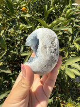 Load image into Gallery viewer, Celestite Geode Egg – Raw Celestine for Calming Energy,A58
