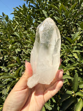 Load image into Gallery viewer, Large Natural Clear Quartz Crystal Point, Raw White Quartz Tower, A86
