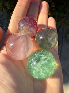 4pcs Fluorite Mini Spheres , Mini Rainbow Fluorite Crystal Sphere