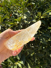 Load image into Gallery viewer, Large Clear Quartz Offering Bowl,Crystal Quartz Altar Bowl,Crystal Tray,B80
