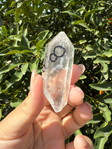 Natural Enhydro Quartz Crystal with Moving Water Bubble,A131