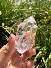 Load image into Gallery viewer, Natural Enhydro Quartz w/ Moving Bubble &amp;/or Carbon/Black Inclusions,A448

