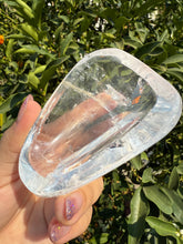 Load image into Gallery viewer, Mini Clear Quartz Offering Bowl,Crystal Quartz Altar Bowl,Crystal Tray,B70
