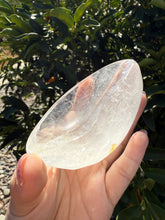 Load image into Gallery viewer, Small Clear Quartz Offering Bowl,Crystal Tray,B57

