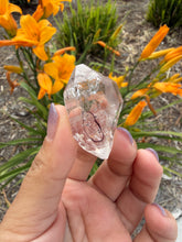 Load image into Gallery viewer, Natural Enhydro Quartz w/ Moving Bubble &amp;/or Carbon/Black Inclusions,A469
