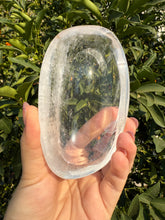 Load image into Gallery viewer, Small Clear Quartz Offering Bowl,Crystal Quartz Altar Bowl,Crystal Tray,B73
