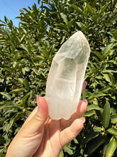 Load image into Gallery viewer, Large Natural Clear Quartz Crystal Point, Raw White Quartz Tower, A86
