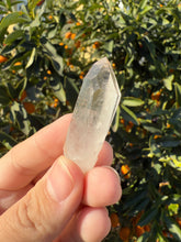 Load image into Gallery viewer, 4pcs small natural Raw Clear Quartz Point -Chunky Clear Quartz Tower
