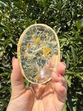 Load image into Gallery viewer, Mini Clear Quartz Offering Bowl,Crystal Quartz Altar Bowl,Crystal Tray,B67
