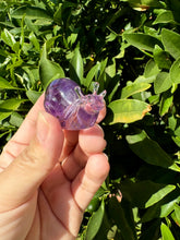 Load image into Gallery viewer, Mini Size Amethyst Snail Handmade resin sculpture
