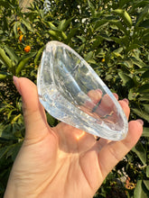 Load image into Gallery viewer, Small Clear Quartz Offering Bowl,Crystal Quartz Altar Bowl,Crystal Tray,B76
