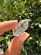 Load image into Gallery viewer, Natural Enhydro Quartz Crystal with Moving Water Bubble,A184
