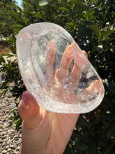 Load image into Gallery viewer, Clear Quartz Offering Bowl,Crystal Quartz Altar Bowl,Crystal Tray,B60
