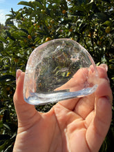 Load image into Gallery viewer, Mini Clear Quartz Offering Bowl,Crystal Quartz Altar Bowl,Crystal Tray,B131
