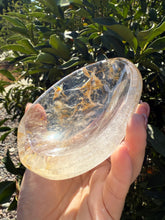 Load image into Gallery viewer, Clear Quartz Offering Bowl,Crystal Quartz Altar Bowl,Crystal Tray,B59
