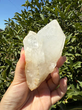 Load image into Gallery viewer, Large Natural Clear Quartz Crystal Point, Raw White Quartz Tower, A87
