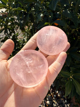 Load image into Gallery viewer, 1pc Natural Crystal Sphere Stand,Rose Quartz Sphere Stand
