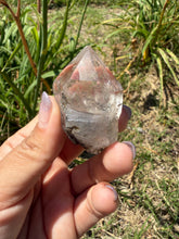 Load image into Gallery viewer, Natural Enhydro Quartz w/ Moving Bubble &amp;/or Carbon/Black Inclusions,A486
