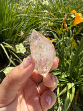 Load image into Gallery viewer, Natural Enhydro Quartz w/ Moving Bubble &amp;/or Carbon/Black Inclusions,A446
