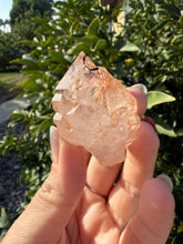 Load image into Gallery viewer, Natural Enhydro Red Mud Skeletal Quartz with Moving Water Bubble,A237
