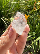Load image into Gallery viewer, Natural Enhydro Quartz w/ Moving Bubble &amp;/or Carbon/Black Inclusions,A452
