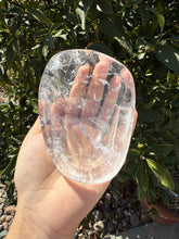 Load image into Gallery viewer, Clear Quartz Offering Bowl,Crystal Quartz Altar Bowl,Crystal Tray,B82
