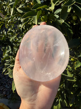 Load image into Gallery viewer, Natural Light Pink Rose Quartz Dish,Pale Pink Crystal Plate,Crystal Tray,B126
