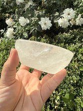 Load image into Gallery viewer, Small Clear Quartz Offering Bowl,216.8g
