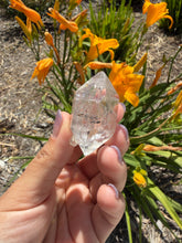 Load image into Gallery viewer, Natural Enhydro Quartz w/ Moving Bubble &amp;/or Carbon/Black Inclusions,A484
