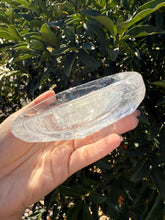 Load image into Gallery viewer, Clear Quartz Offering Bowl,Crystal Quartz Altar Bowl,Crystal Tray,B60
