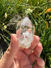 Load image into Gallery viewer, Natural Enhydro Quartz w/ Moving Bubble &amp;/or Carbon/Black Inclusions,A453

