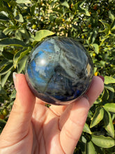 Load image into Gallery viewer, Natural Labradorite Sphere – Flashy Blue Green Crystal Ball,A247
